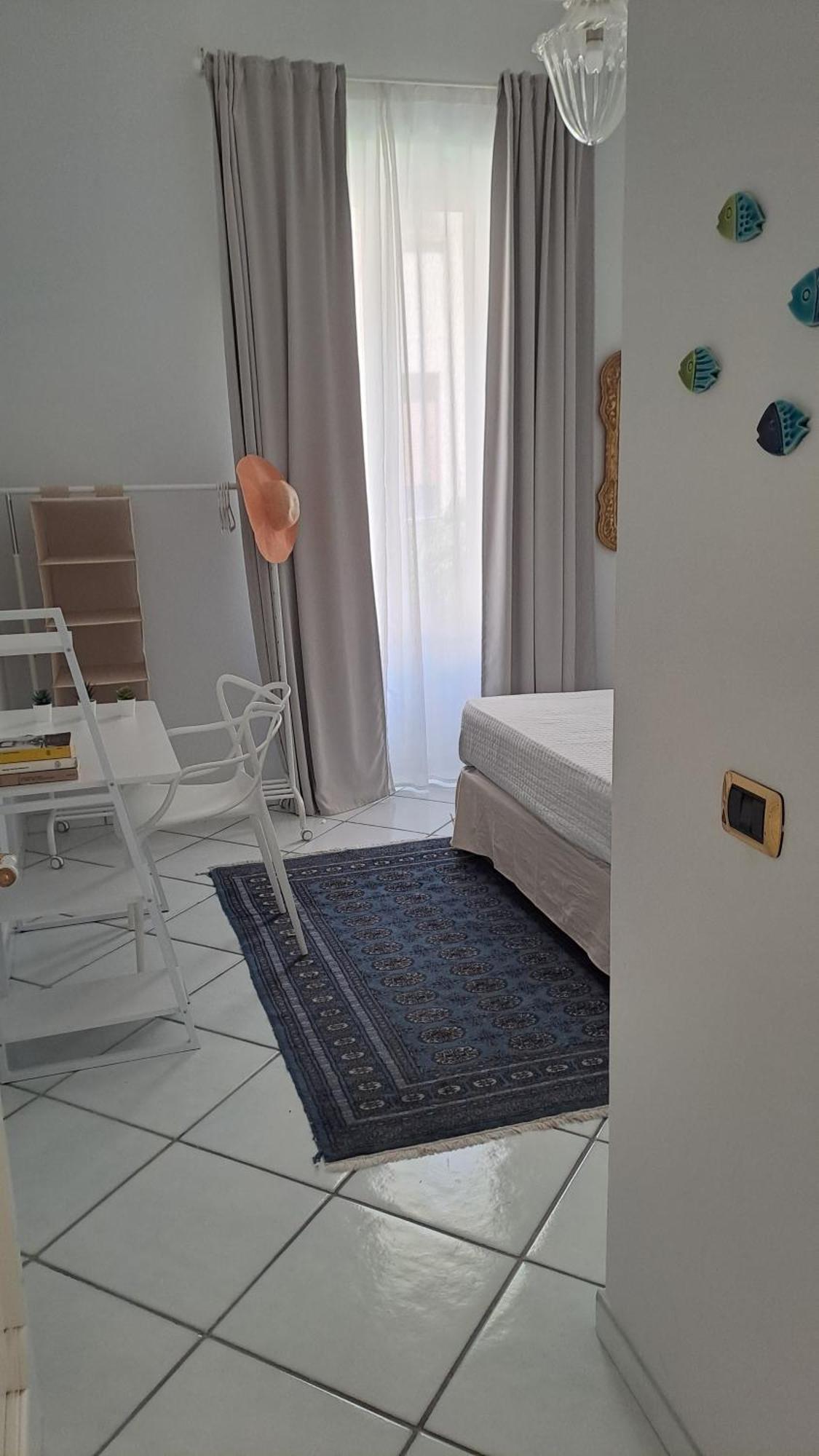 Grimaldi Apartment Salerno Esterno foto