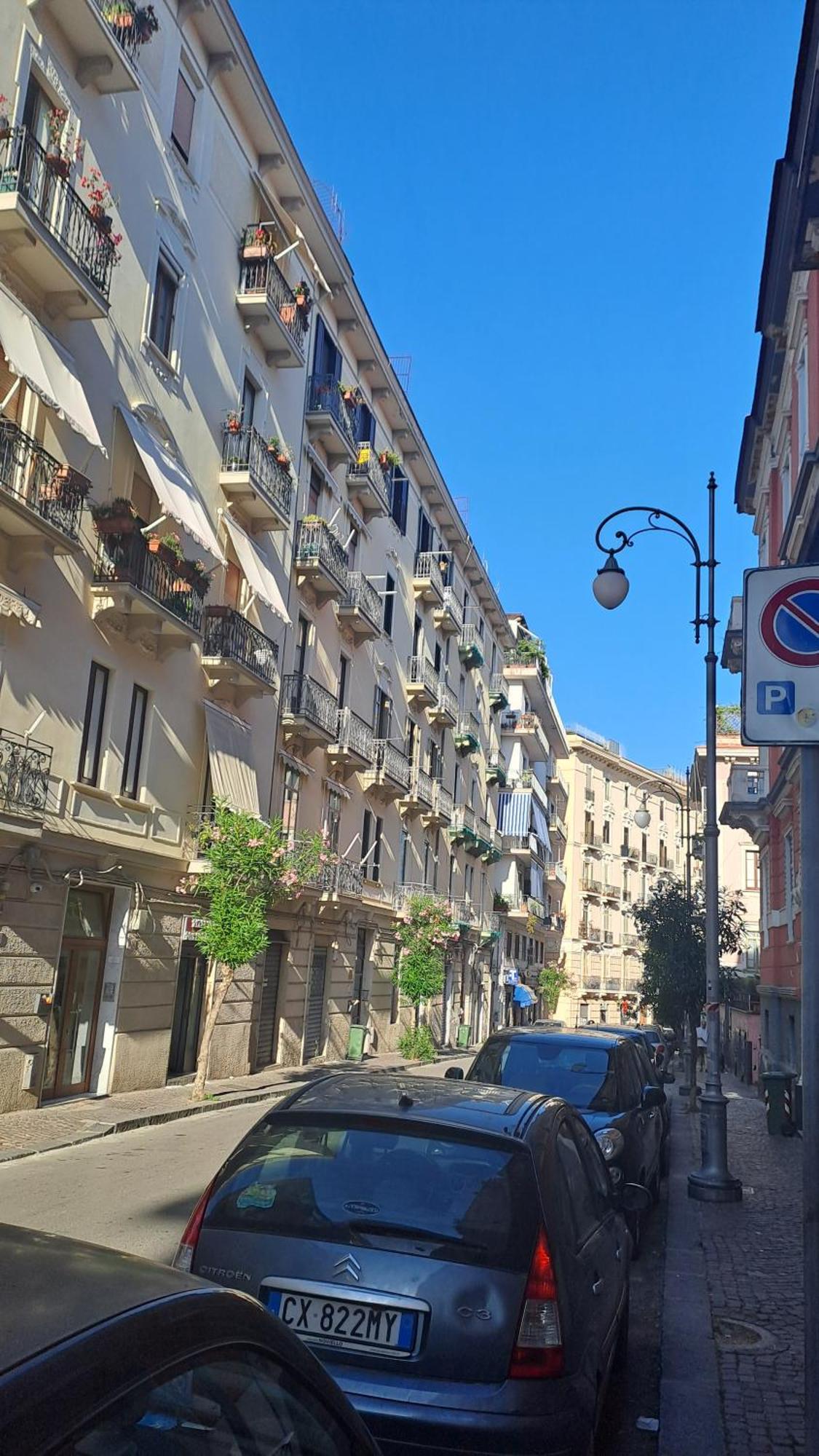 Grimaldi Apartment Salerno Esterno foto